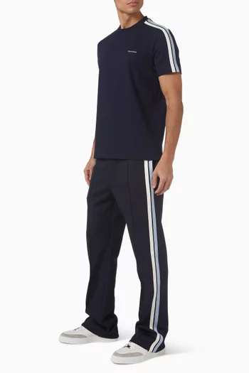 تي شيرت بشعار الماركة قطن جيرسيه مضغوط