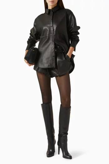 شورت قصير بحافة واسعة جلد