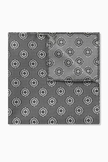 منديل جيب بنقشة ميدالية حرير