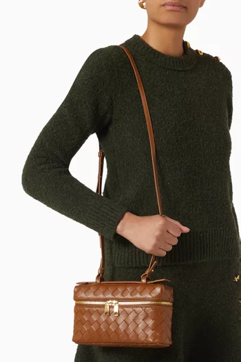 حقيبة مستحضرات تجميل بانج بانج جلد مجدول