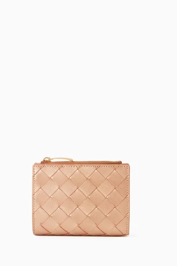 محفظة صغيرة ثنائية الطي جلد لامع مجدول