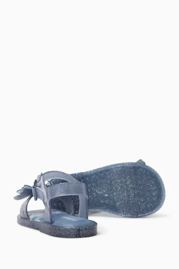 صندل مزين بفراشة