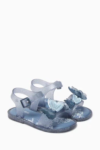 صندل مزين بفراشة