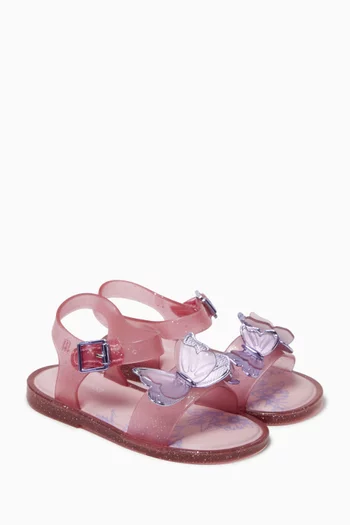 صندل مزين بفراشة