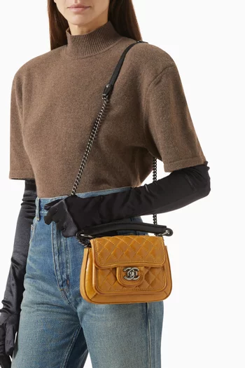 حقيبة بريستيج ميني بغطاء قلاب جلد مبطن