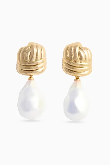 Knot Pearl Drop Earrings in Gold-plated Brass
