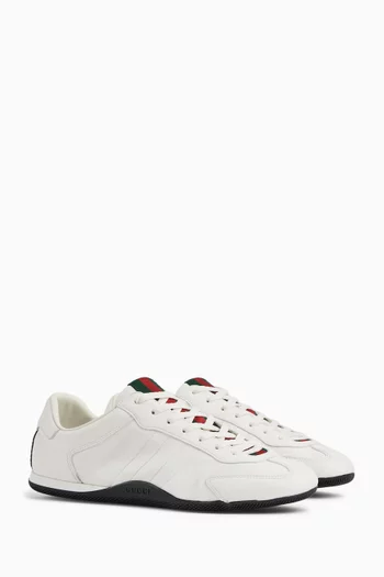 سنيكرز شيفت جلد