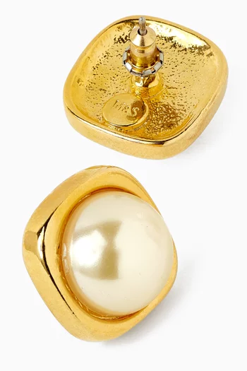 أقراط مرصعة بلؤلؤ صناعي فينتج من الثمانينيات