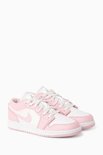 Air Jordan 1 Low Sneakers