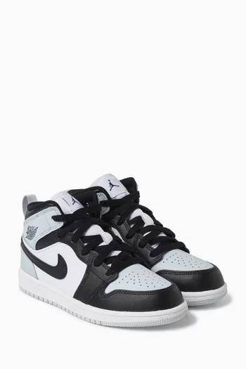 Air Jordan 1 Mid-top Sneakers in Leather