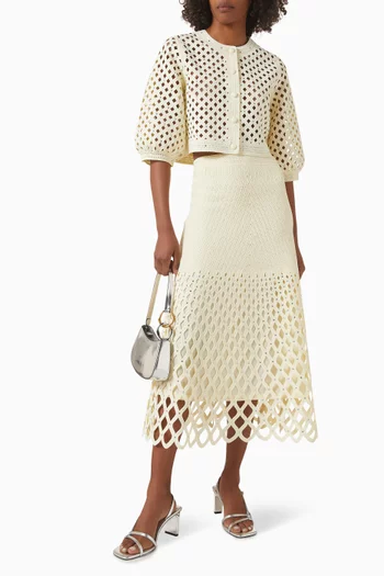 تنورة جيسلينا بفتحات