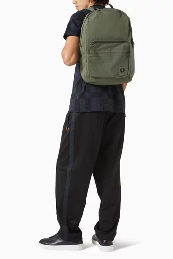 حقيبة ظهر برقعة