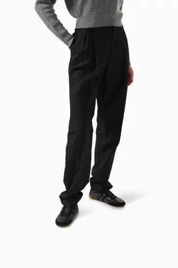 Kick Low-top Sneakers in Calfskin Leather