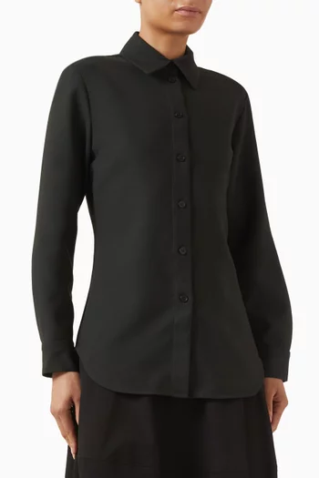 قميص صوف وتويل بأزرار