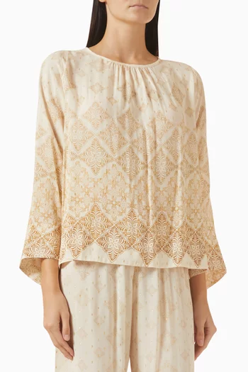 بلوزة بيجونيا فيسكوز