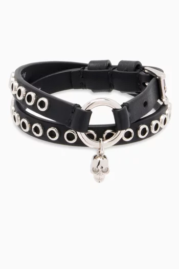 سوار ملفوف بطبقتين وحلقة بحلية جمجمة جلد