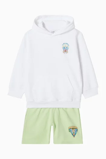 شورت رياضي بطبعة مثلثة 