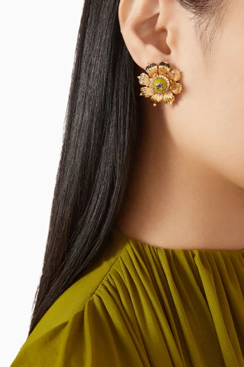 Omega Clasp Flowers Stud Earrings in Gold-plated Brass