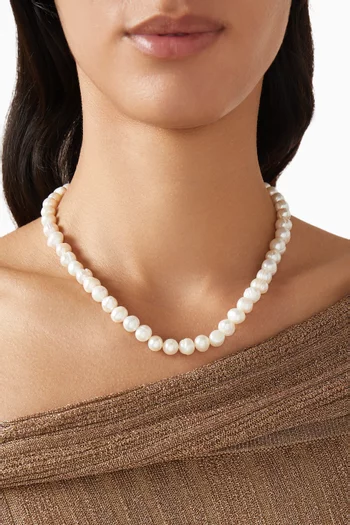 قلادة مزينة باللؤلؤ نحاس مطلي بلون ذهبي