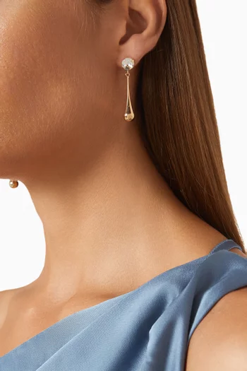 أقراط متدلية بتصميم بيضاوي مرصعة بالكريستال