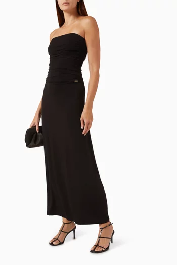 فستان راي بفتحة رقبة بلا حمالات