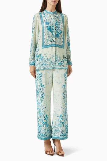 طقم متناسق بنقشة