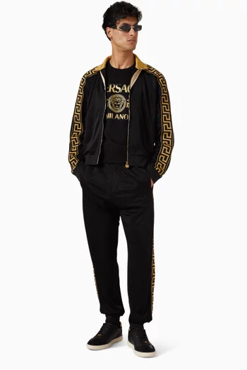 سويت شيرت بسحّاب ونقشة غريكا