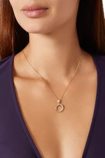Revolve Trio Diamond Pendant in 18kt Gold