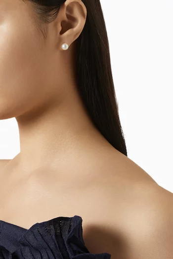 Kiku Pearl Earrings in 18kt Gold