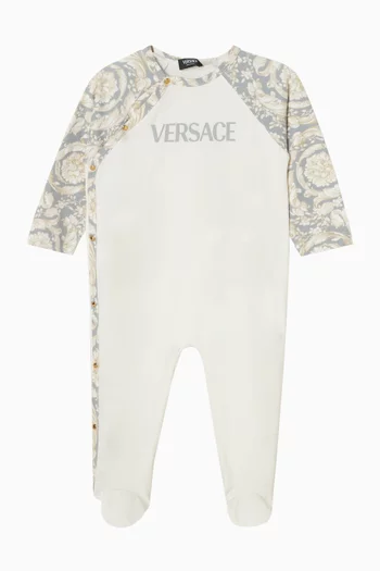 بيجاما بطبعة شعار الماركة ونقشة باروكية قطن