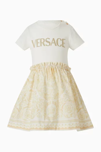 فستان جيرسيه وبوبلين بنقشة باروكية 