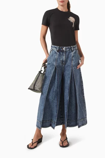 تي شيرت مطرز بزهرة قطن