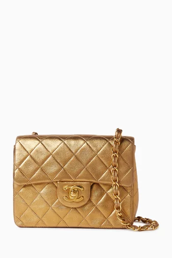 حقيبة ميني مربعة بغطاء قلاب من التسعينيات جلد ماعز