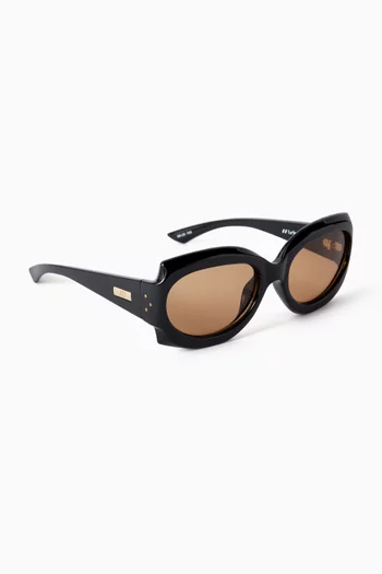 Loveliness Round Sunglasses in Polymer