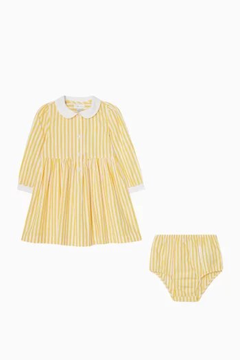 فستان مخطط بحافة واسعة قماش منسوج