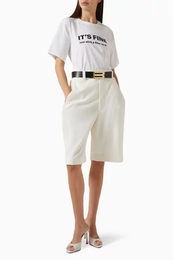 تي شيرت بطبعة عبارة قطن