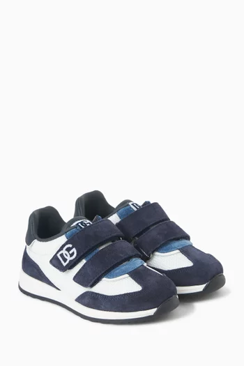 سنيكرز بأشرطة فيلكرو شمواه وقماش شبكي