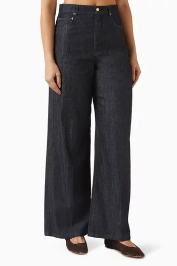 بنطال جينز بقصة ساق واسعة دينم