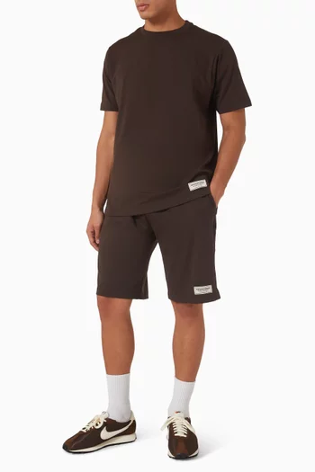 تي شيرت بقصة عادية قماش سوفتسكين 100