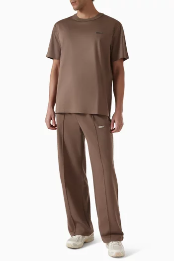 تي شيرت بقصة عادية جيرسيه حريري