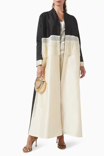 عباية بشرّابات