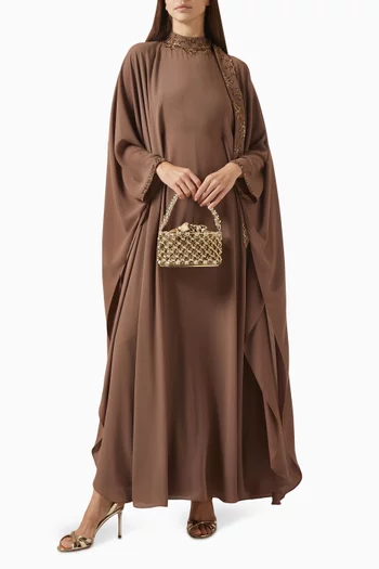 قفطان مطرز بالخرز