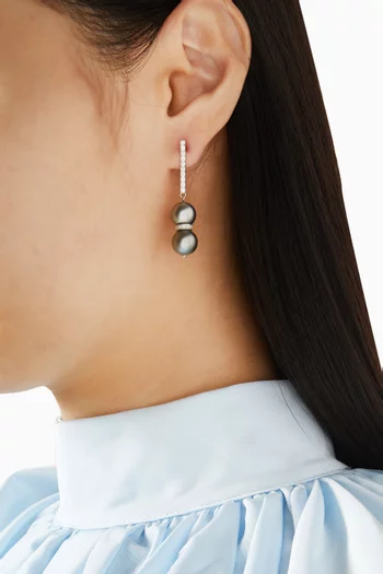 أقراط أميوليت مرصعة بالماس واللؤلؤ ذهب عيار 18