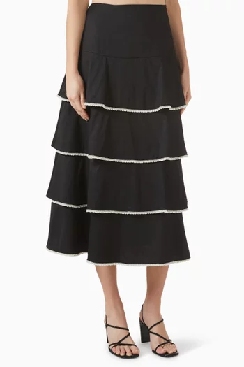 تنورة بطبقات متعددة وتطريزات بالخرز قطن