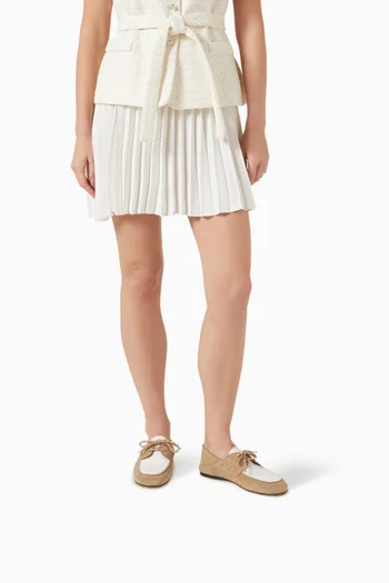 حذاء سين بتصميم قارب شمواه