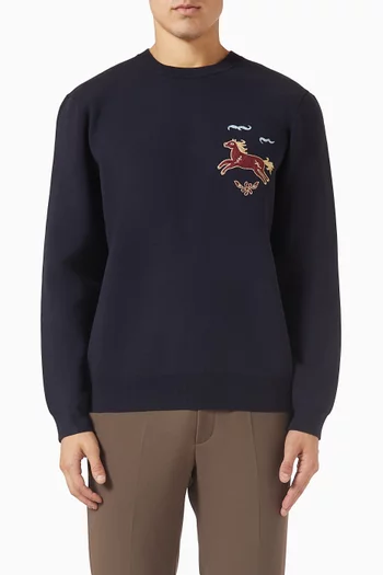 سترة مزينة بحصان