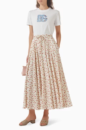 تنورة بقصة مستديرة ونقشة زهور صغيرة