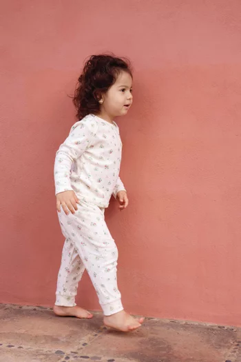 طقم بنطال وبلوزة بنقشة زهور قماش منسوج