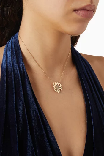 قلادة بدلاية على شكل كلمة حب مرصعة بحجر جمشت ذهب عيار 18