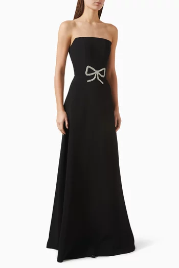 فستان سهرة بلا حمالات مزين بعقدة ستان كريب